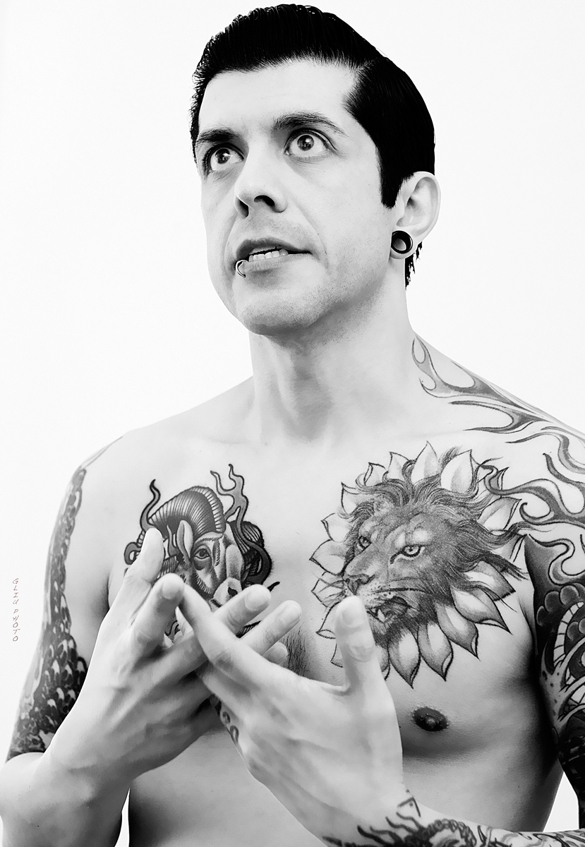 Hollywood boylesque performer Ron Dez Vous