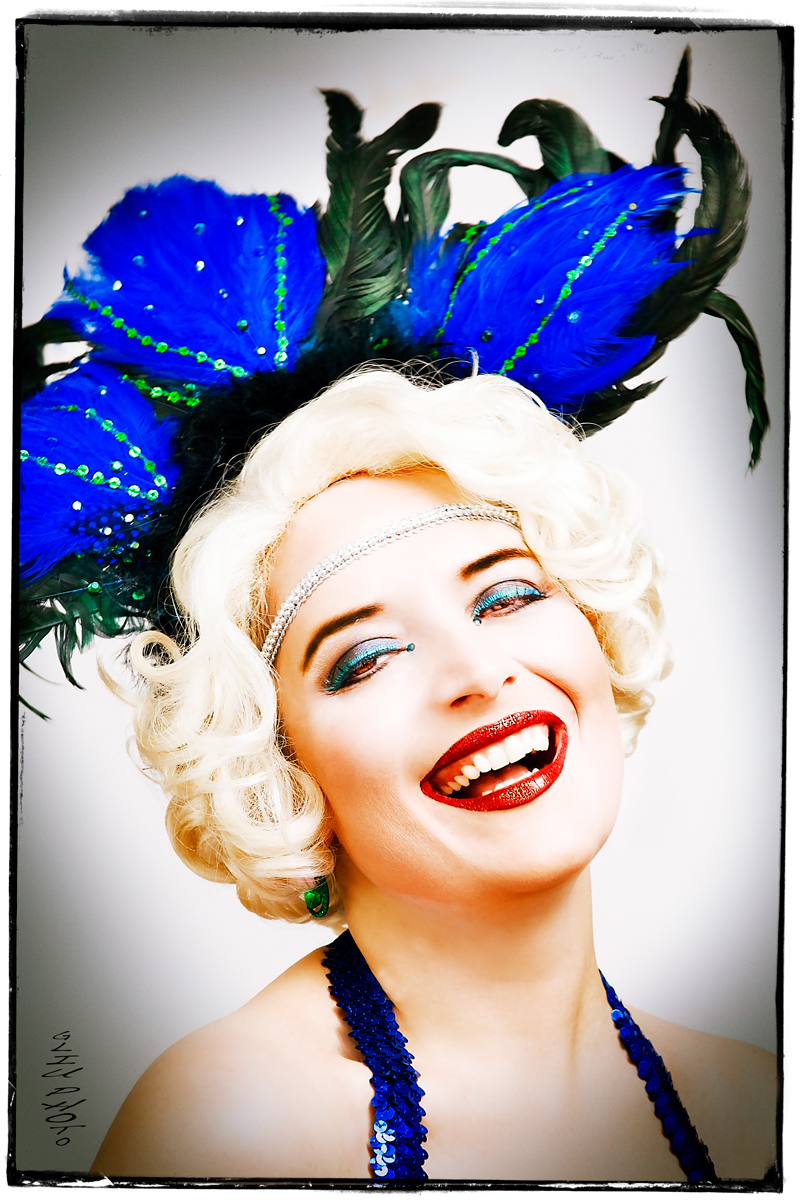 Burlesque performer Isabella St Sinwell in #Hollywood CA 2014. GLIU PHOTO. Ginger Liu #Photography