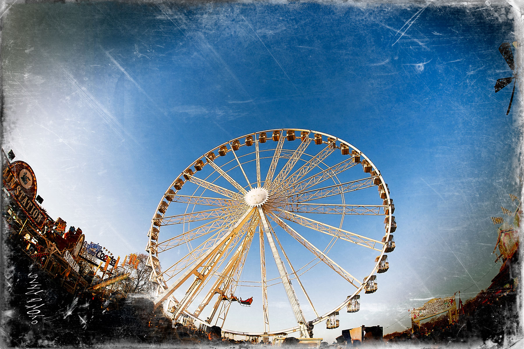 Winter Wonderland German Christmas Market, Hyde Park #London 2014 Ginger Liu #Photography