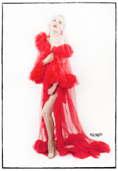 Burlesque Performer Lyra LaBelle in Hollywood by Ginger Liu Photography